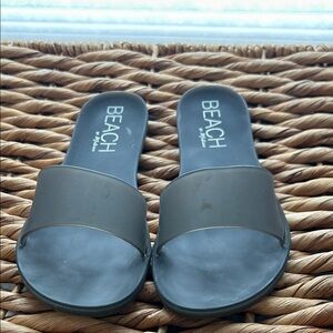 Matisse Black Slide Sandals